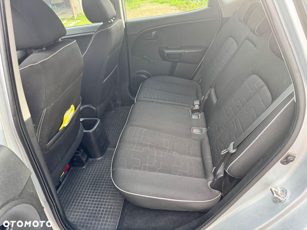 Kia Venga 1.4 S - 7