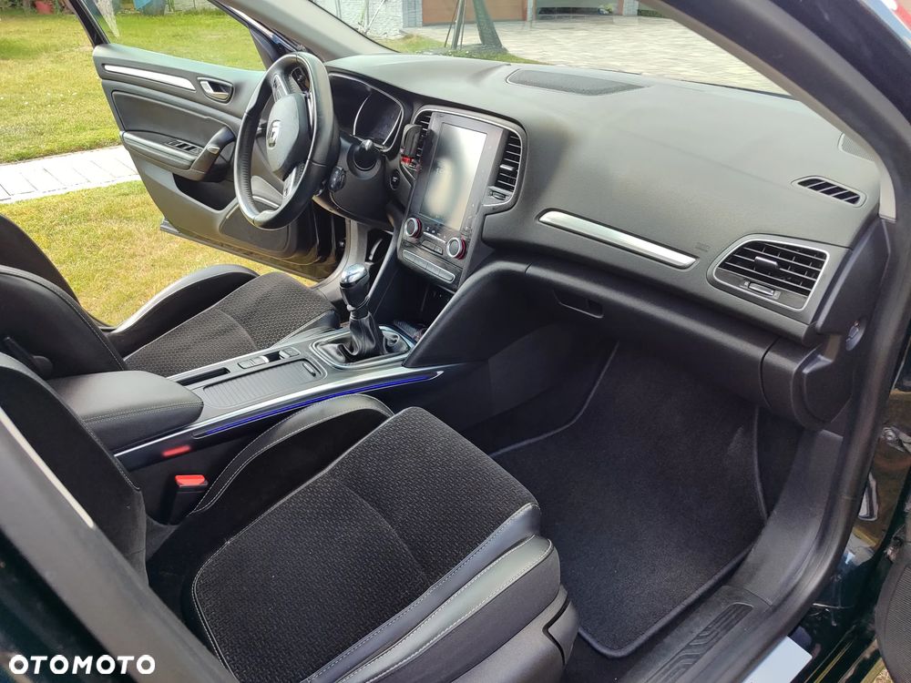 Renault Megane - 9
