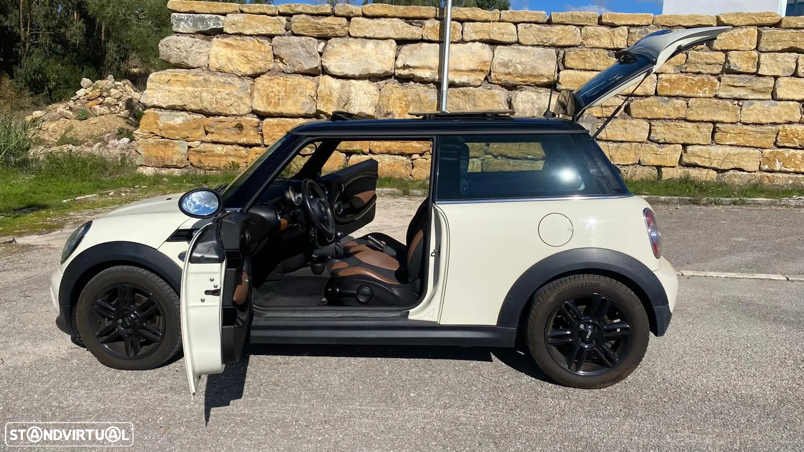 MINI 3 Portas Cooper D - 3