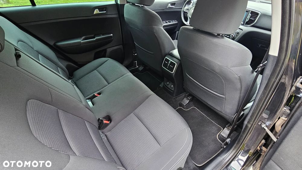 Kia Sportage 1.6 GDI 2WD Black Edition - 26