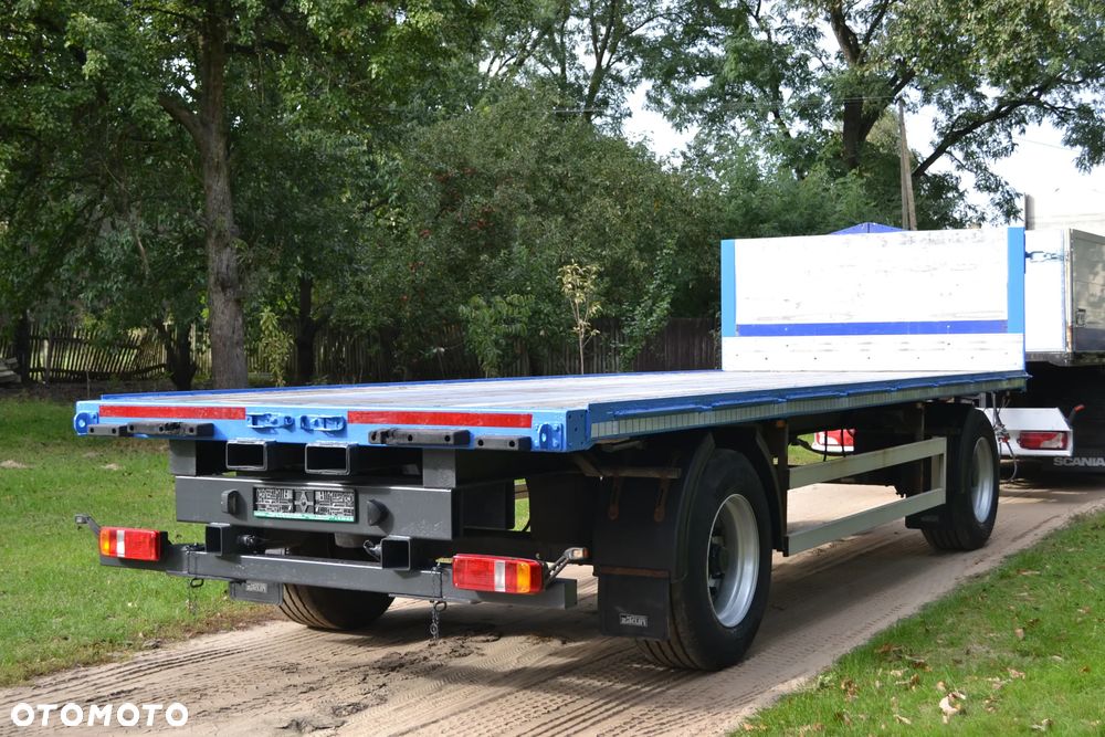 Schwarzmuller PLATFORMA 2011 r. NOWE OPONY REGULOWA DŁUGOŚĆ DYSZLA - 2