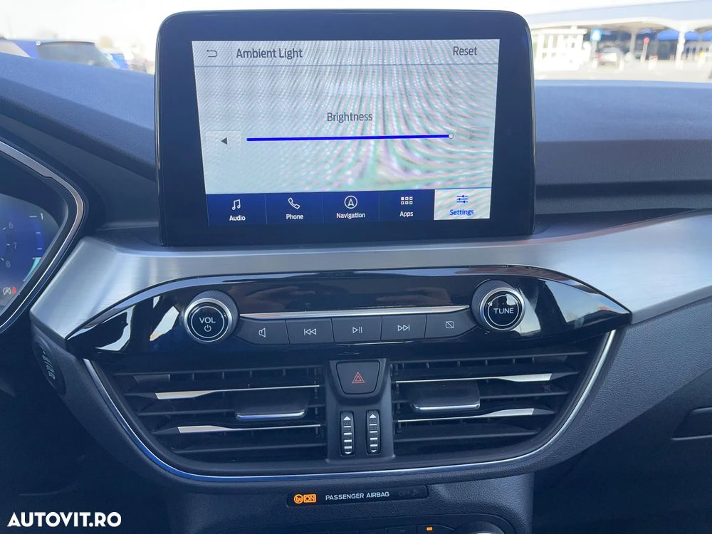 Ford Kuga 1.5 EcoBoost FWD Titanium - 14