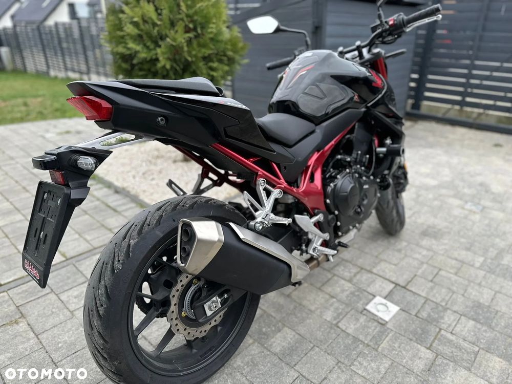Honda CB - 10