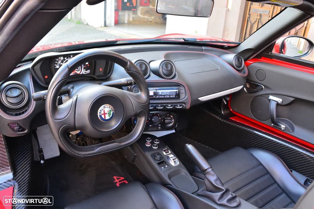 Alfa Romeo 4C Spider 1750 TBi - 30