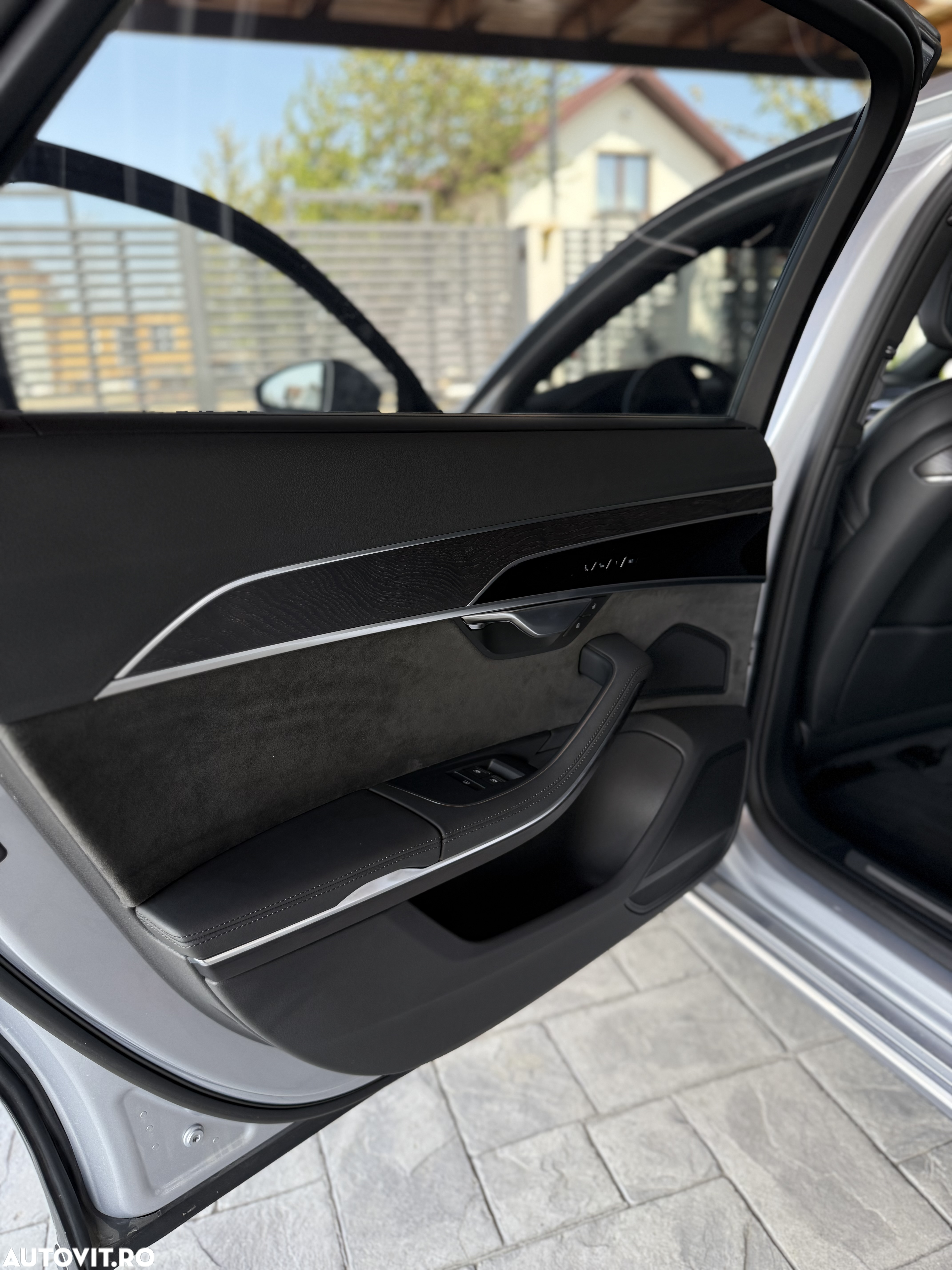 Audi A8 A8L 55 TFSI quattro Tiptronic MHEV - 24