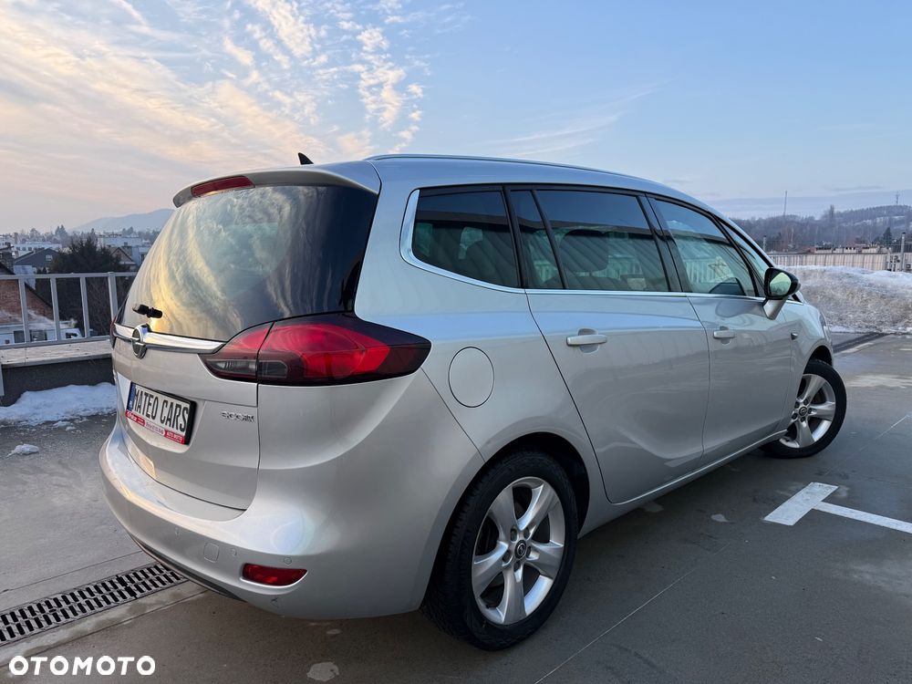 Opel Zafira 1.6 CDTI Cosmo - 4