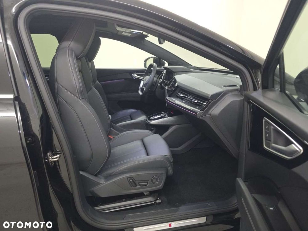 Audi Q4 e-tron - 17