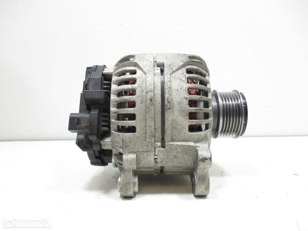 ALTERNADOR VOLKSWAGEN CADDY III BREAK FAMILIAR 2006 -8EL011710791 - 2