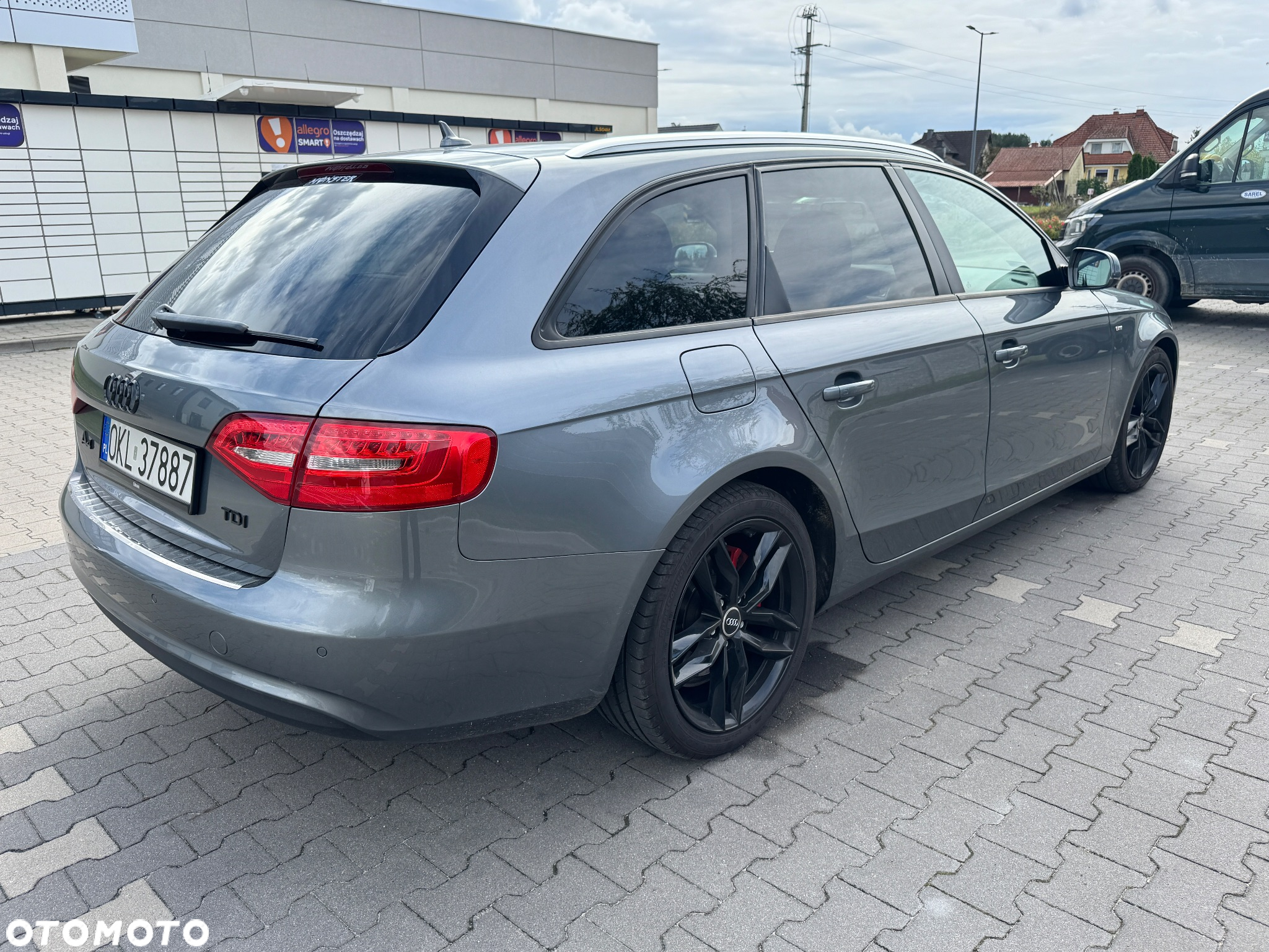 Audi A4 ver-2-0-tdi-dpf-s-line-sportpaket - 4