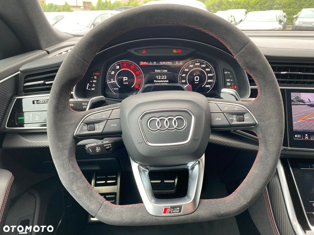 Audi RS Q8 - 15