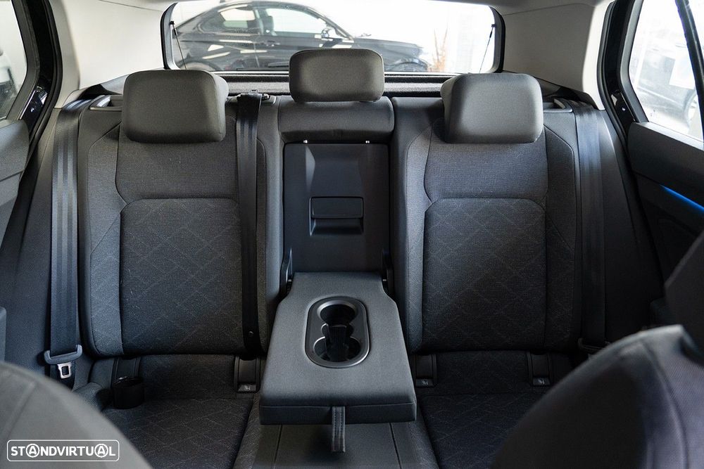 VW Golf 1.5 eTSI Style DSG - 45