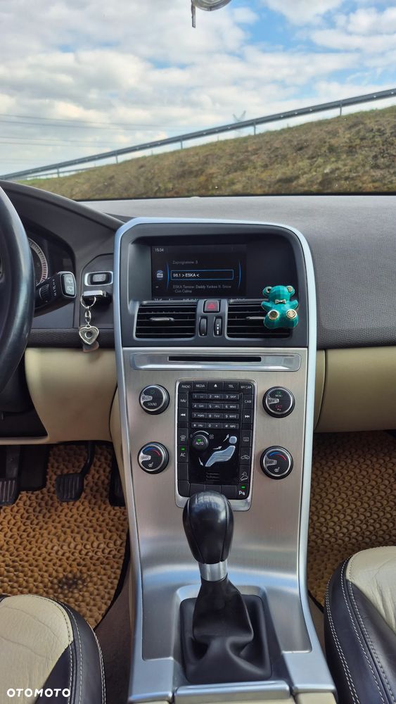 Volvo XC 60 D3 AWD Summum - 37