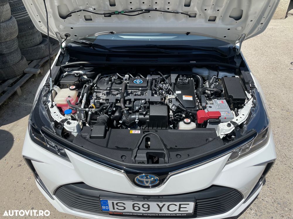 Toyota Corolla - 4