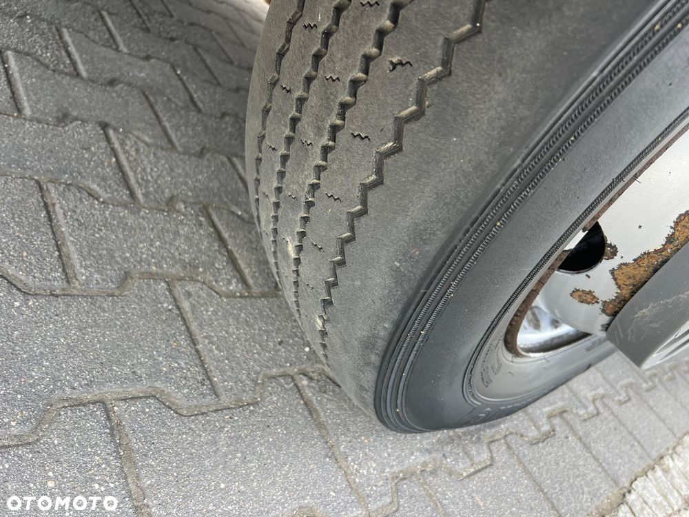 Iveco EUROCARGO 120E25 EURO 6 CHŁODNIA+WINDA+DRZWI+BOCZNE DRZWI 12.250 12-250 1225 - 12