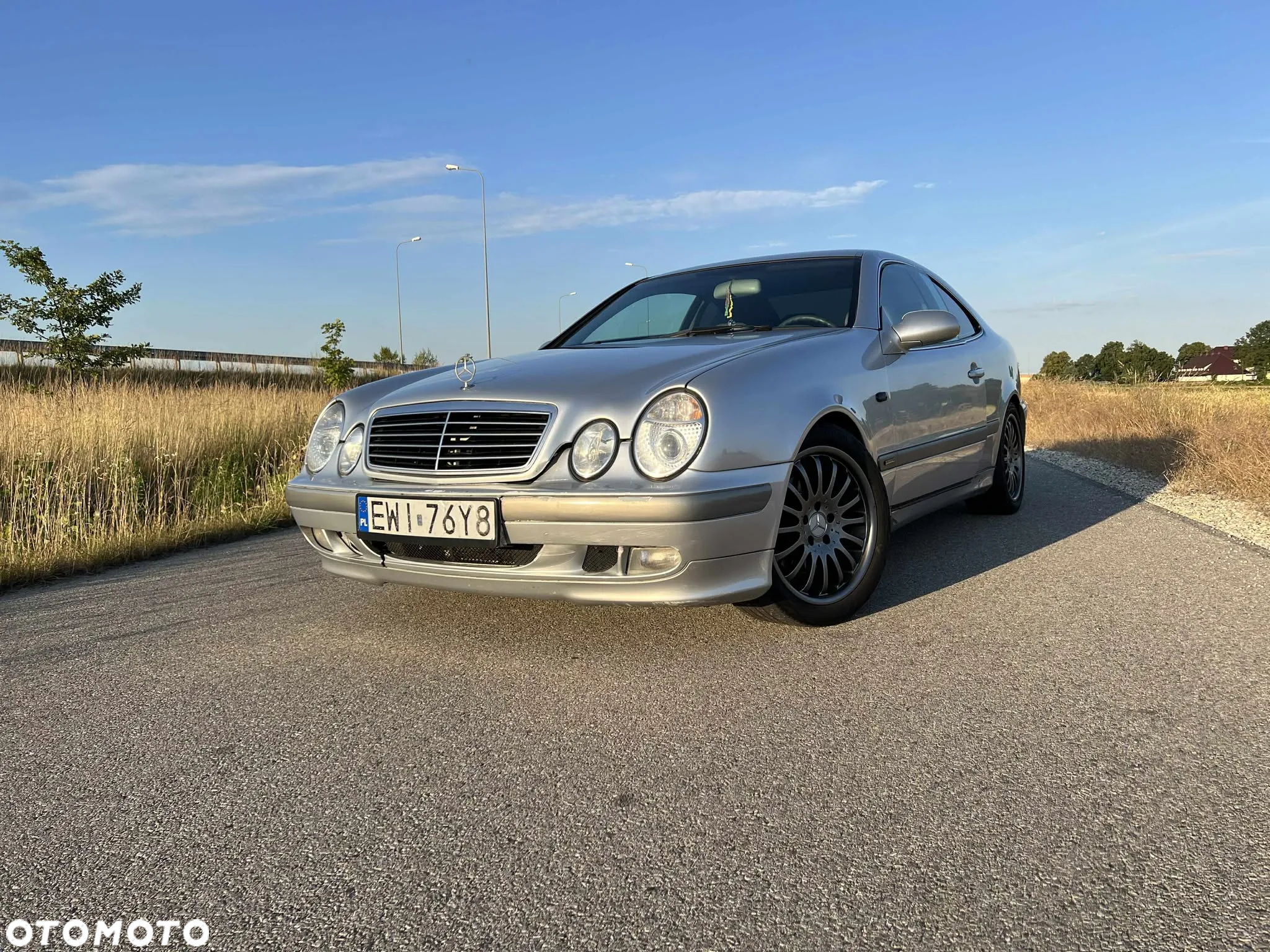 Mercedes-Benz CLK 320 - 2
