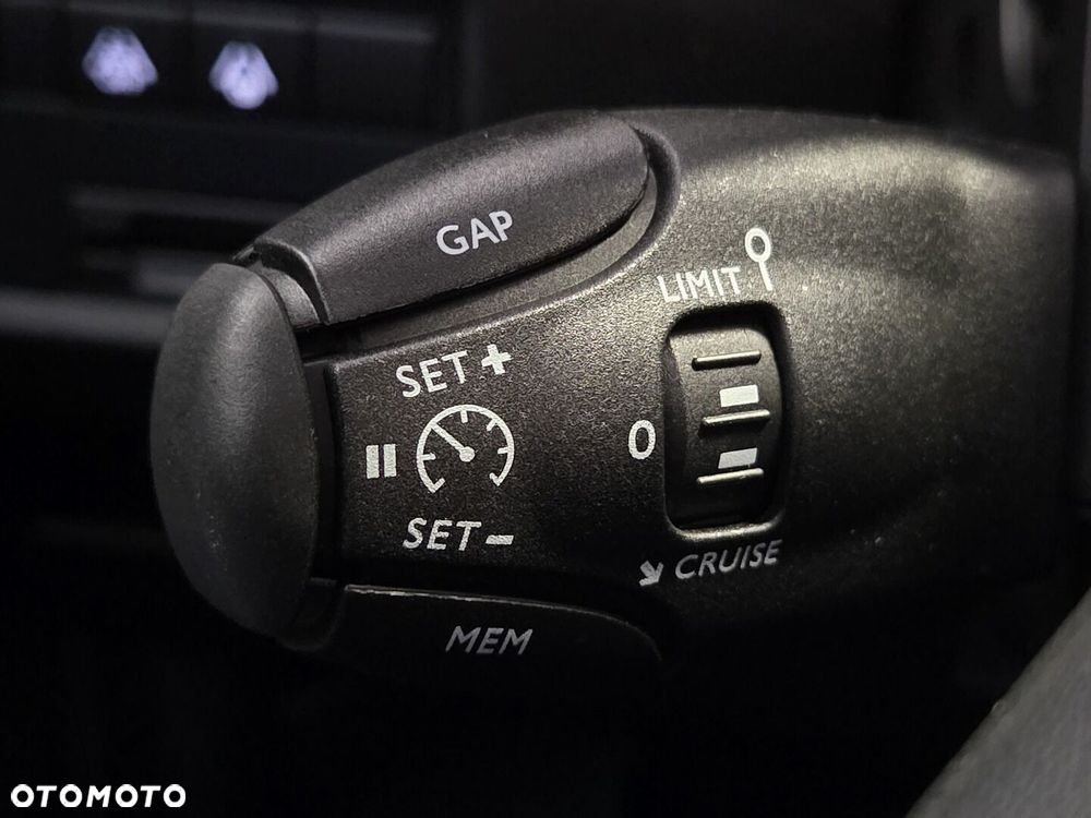 Citroën C5 Aircross 1.5 BlueHDi Max EAT8 - 19