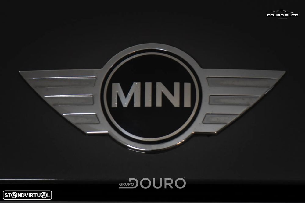 MINI Clubman Cooper D - 18