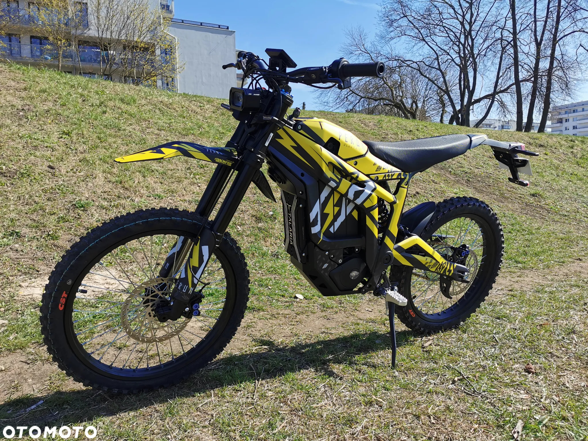 Talaria Sting R