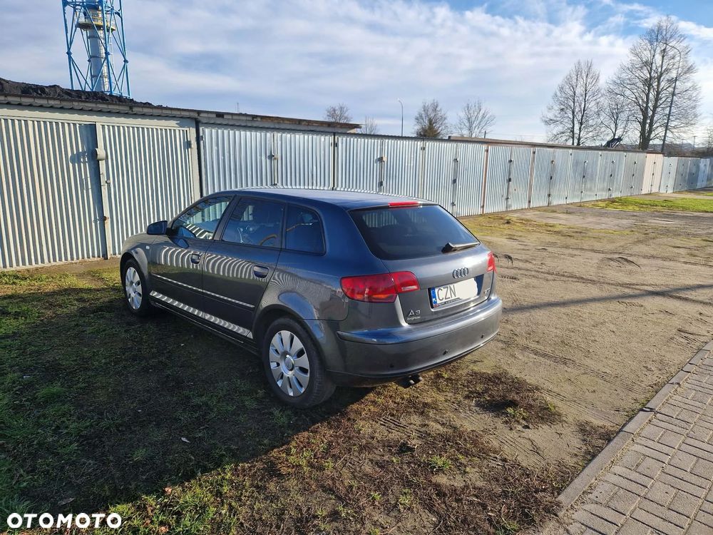 Audi A3 Sportback 1.9 TDI Attraction - 10