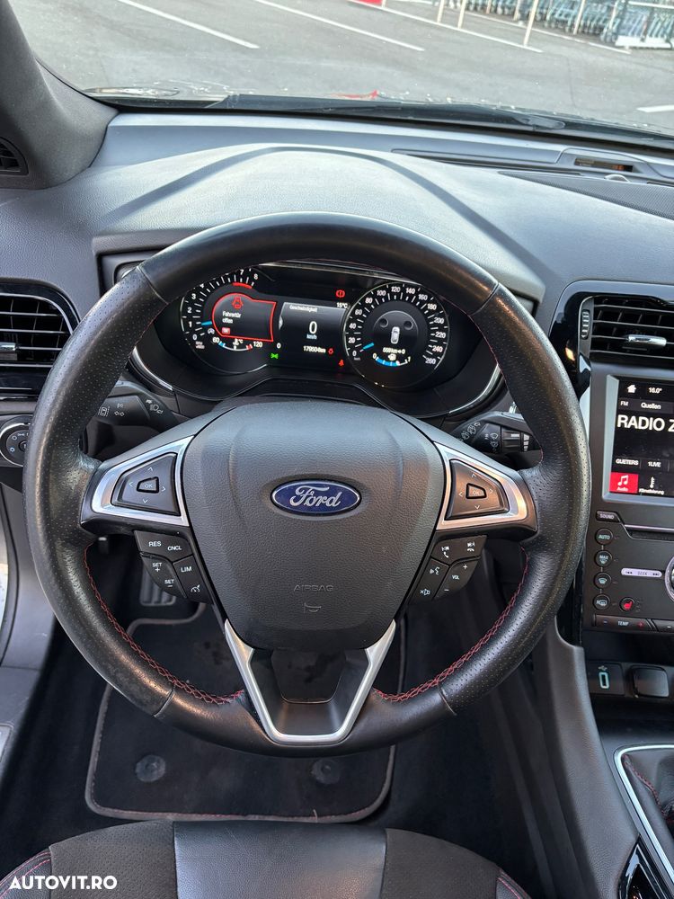 FORD Mondeo 2019 — imagine 11