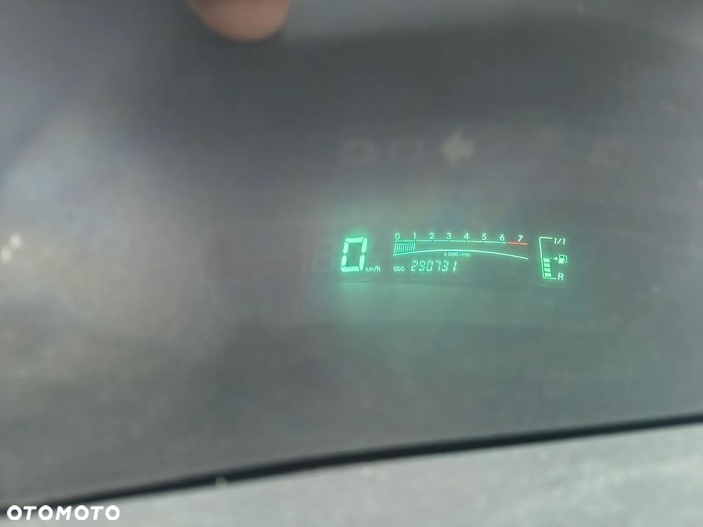 Toyota Yaris 1.0 Luna A/C - 4