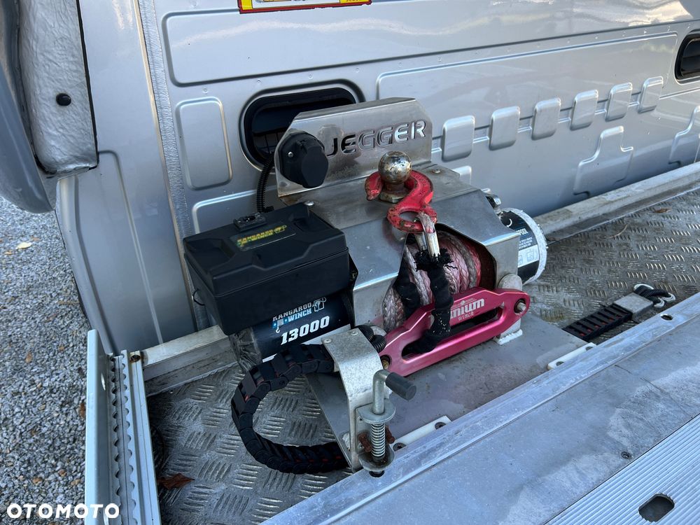 Volkswagen Crafter 2.0 TDI 177KM DSG Laweta Jegger Sypialnia Webasto LED - 13