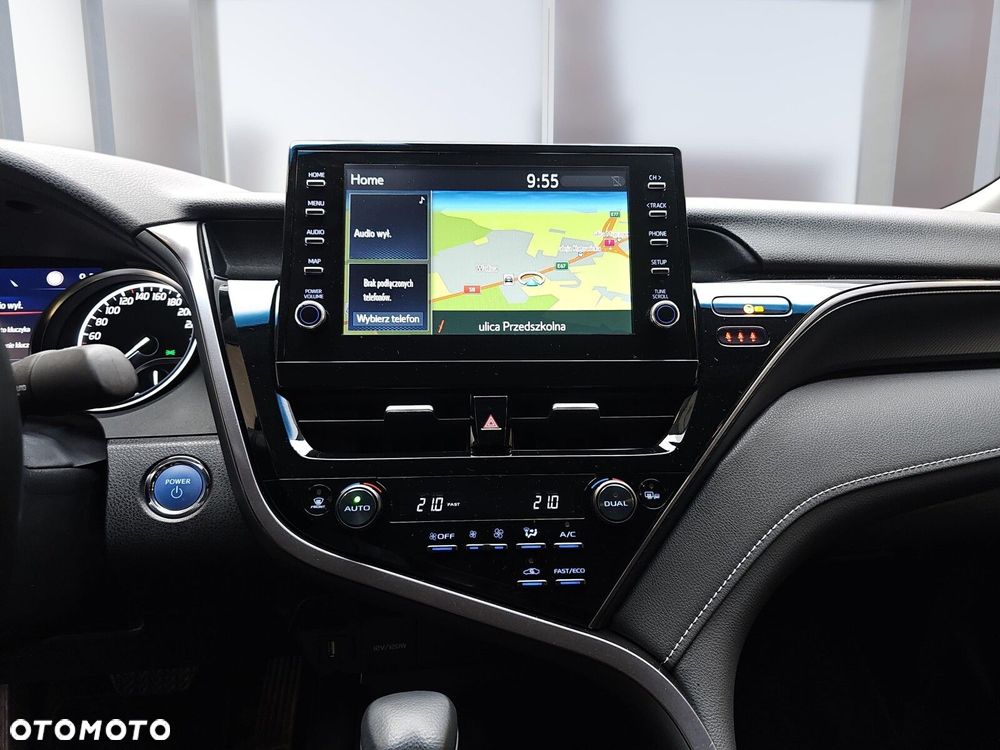 Toyota Camry 2.5 Hybrid Prestige CVT - 17