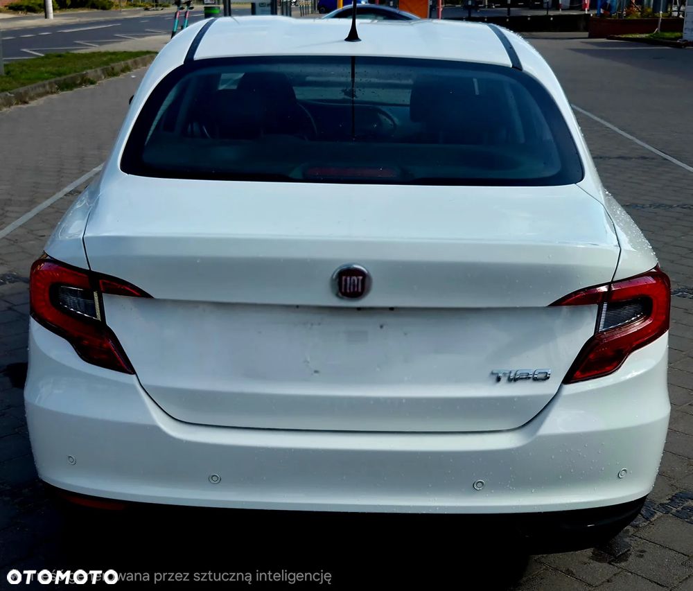 Fiat Tipo 1.4 16V - 8