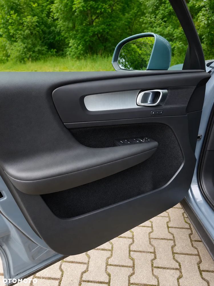 Volvo XC 40 - 9