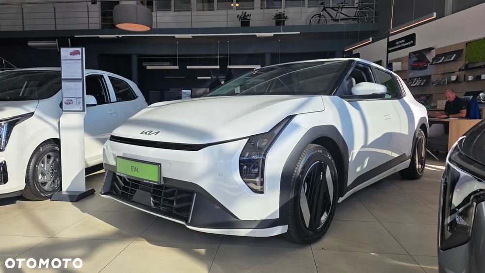 Kia EV4 81,4-kWh Air - 3