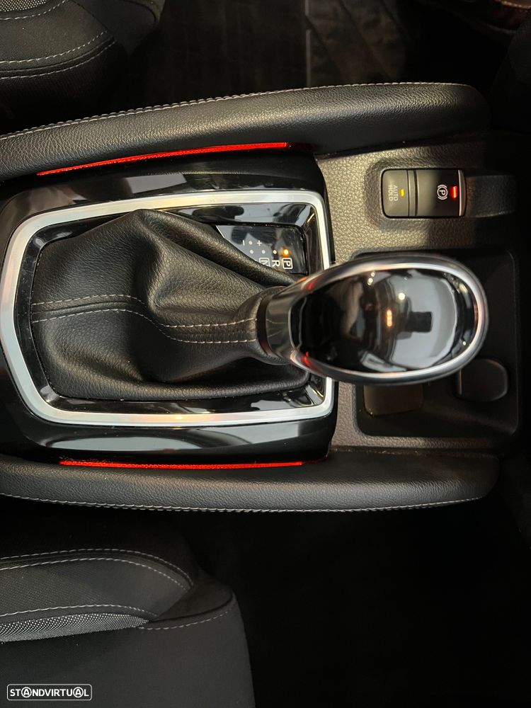 Nissan Qashqai 1.5 dCi DCT N-CONNECTA - 16