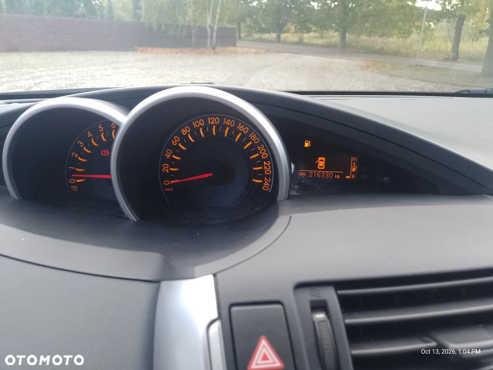 Toyota Verso 1.8 Executive - 11