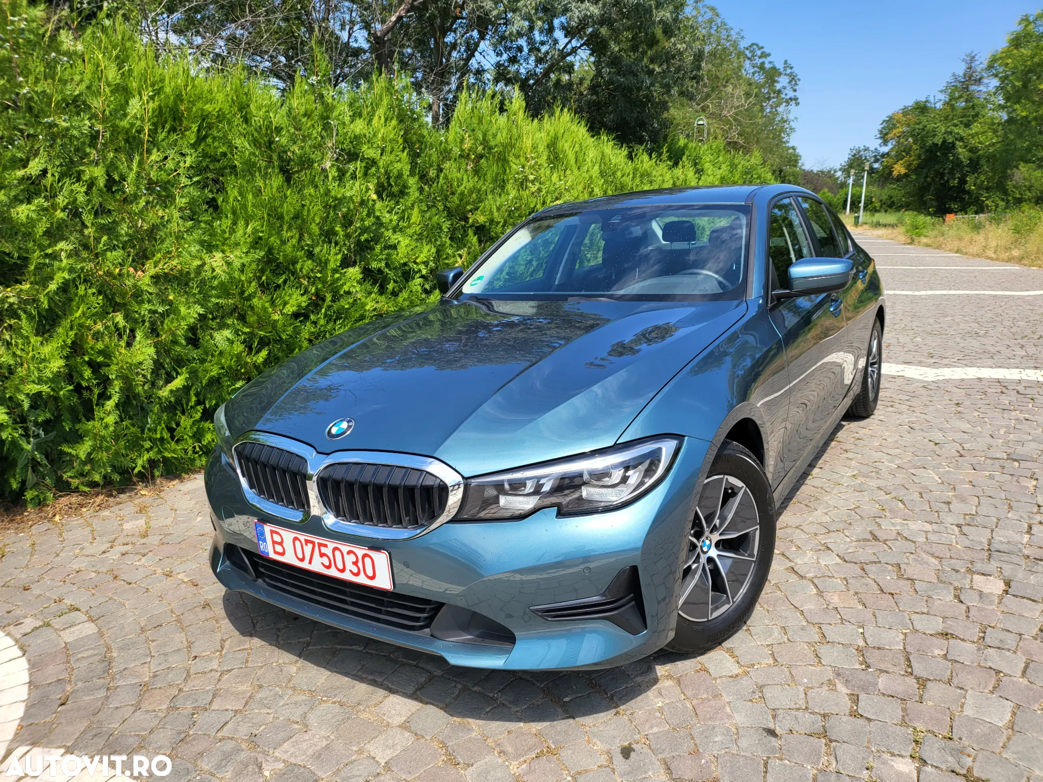 BMW Seria 3 316d AT MHEV - 3