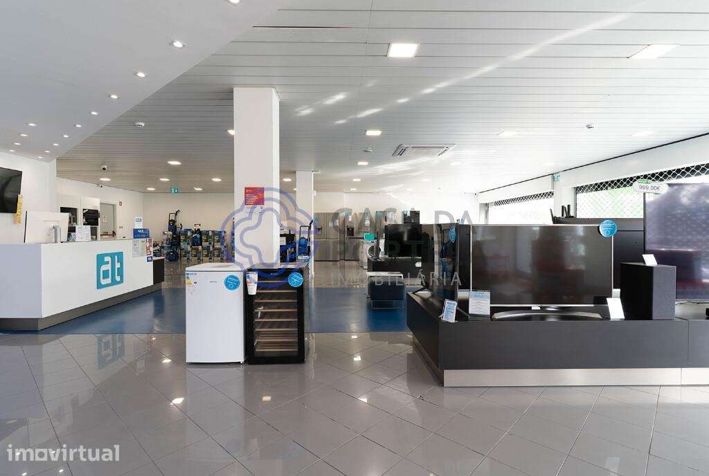Venda Lojas Comerciais, Armazéns e Escritórios – Leça da Palmeira - Grande imagem: 2/34