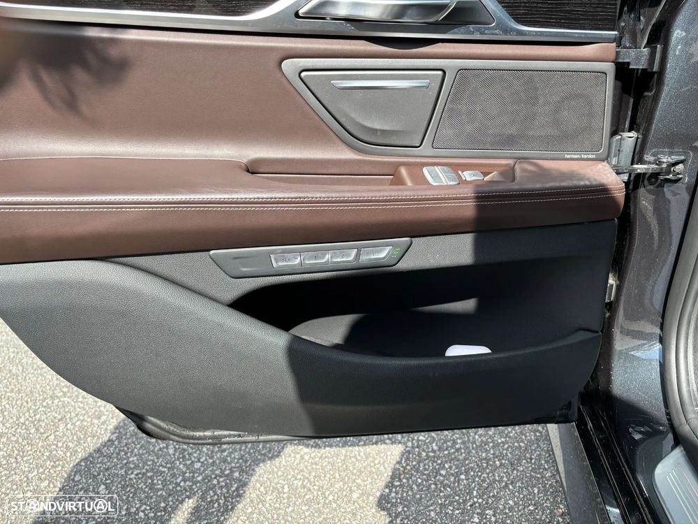 BMW 730 d Pack M - 19