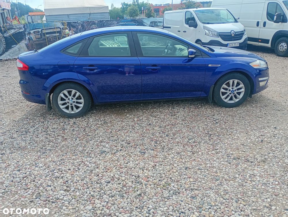 Ford Mondeo 2.0 TDCi Ambiente MPS6 - 8