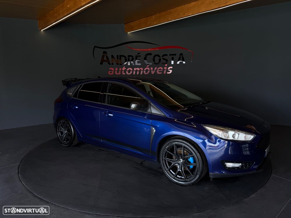 Ford Focus 1.0 SCTi ST-Line - 2