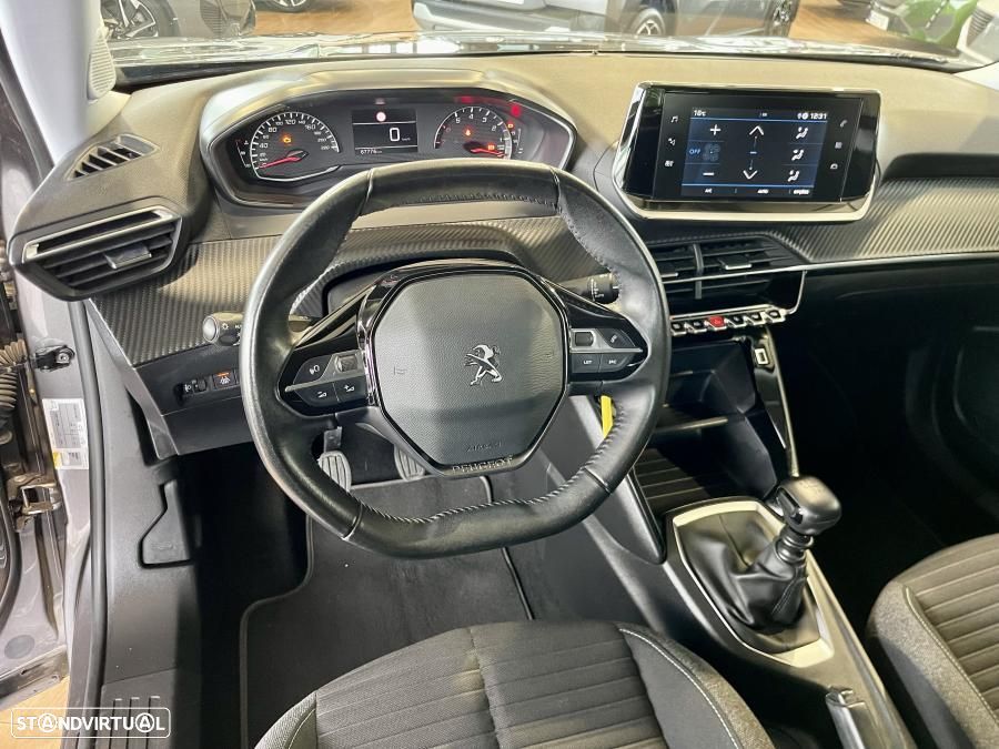 Peugeot 2008 1.2 PureTech Style - 11