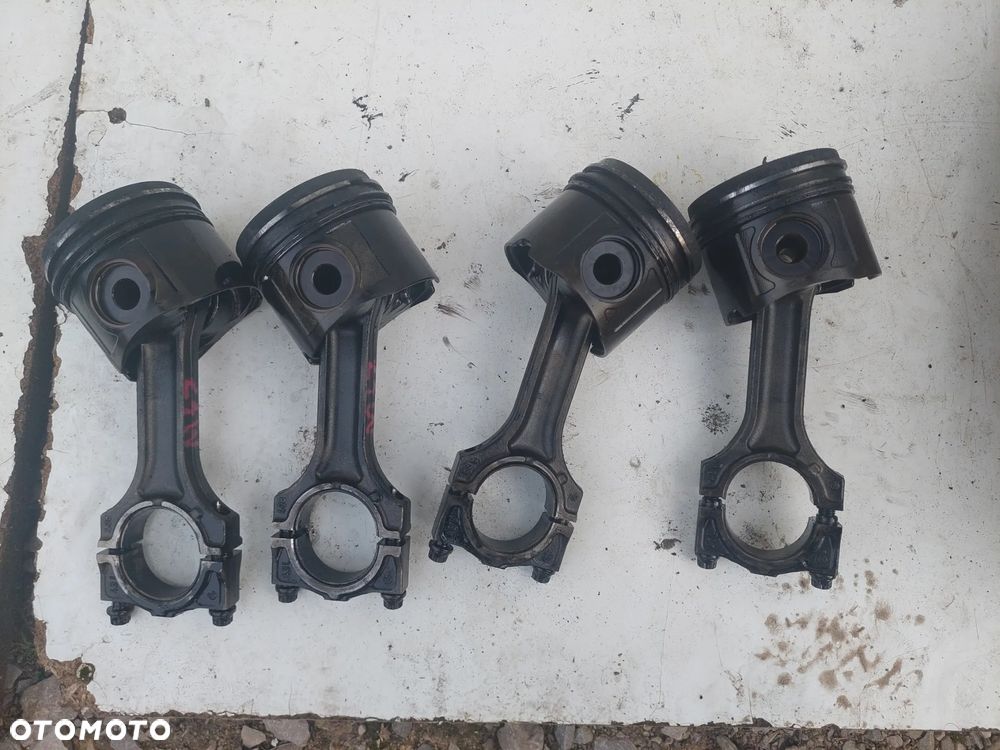 TŁOK KORBOWÓD BMW E90 E91 E87 2.0 D M47 - 1