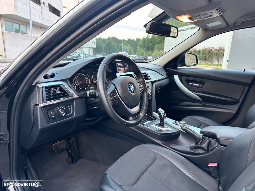 BMW 320 d Auto Line Modern - 24