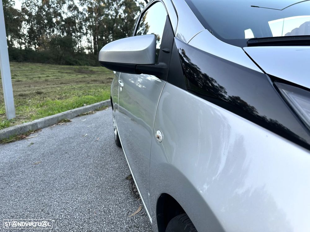 Toyota Aygo 1.0 X-Play+X-Touch - 18