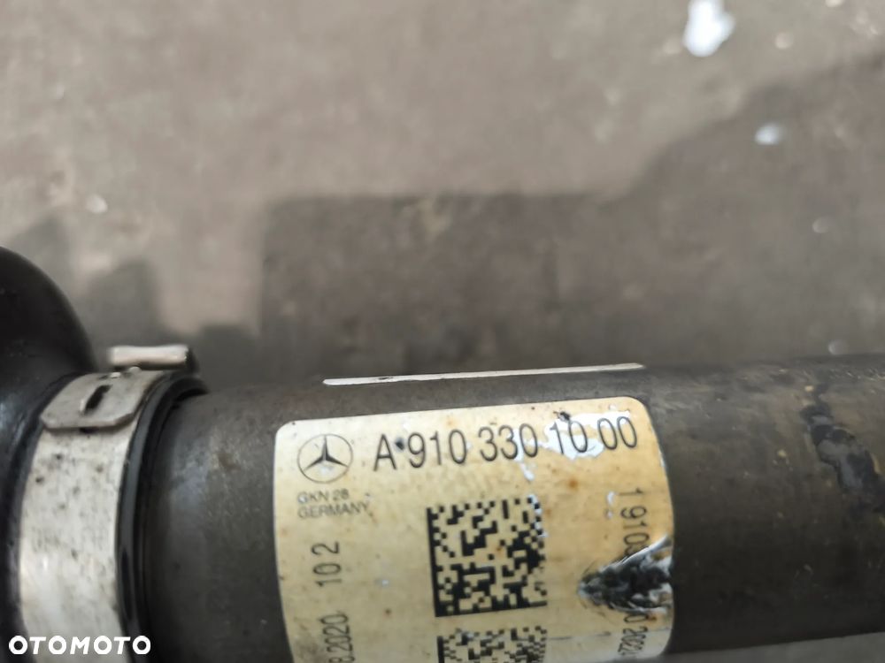 Półoś lewa przód a9103301000 Mercedes-Benz Sprinter 910 przód napęd - 2