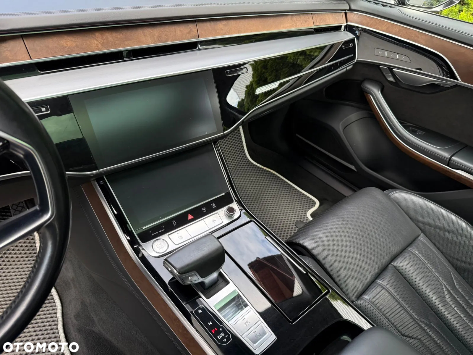 Audi A8 - 28