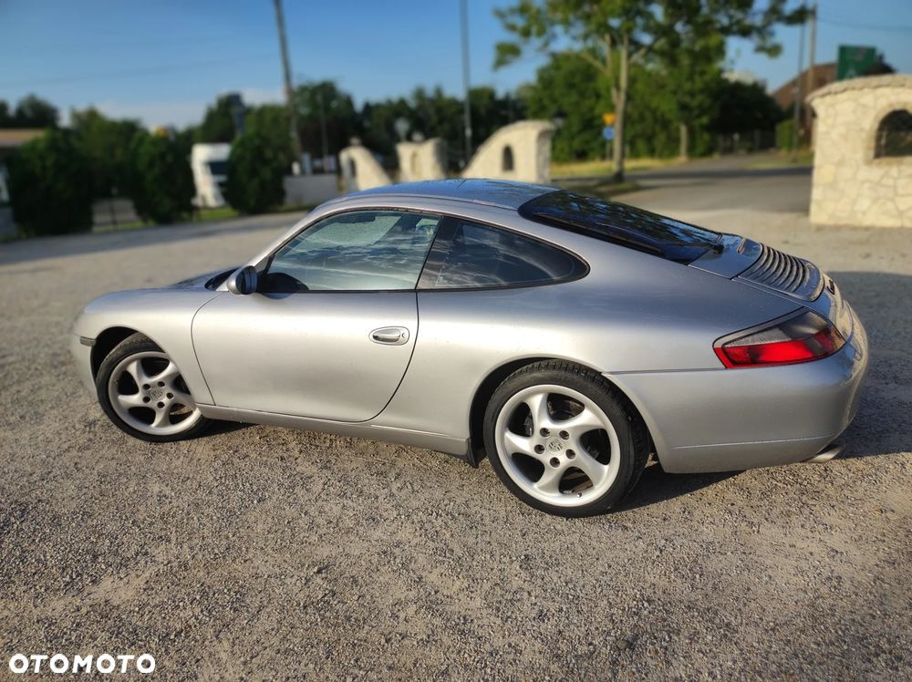 Porsche 911 - 9