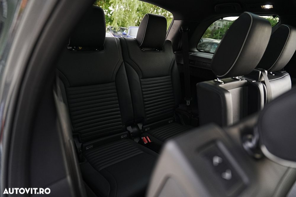 Land Rover Discovery 3.0 L SD6 HSE Luxury - 11