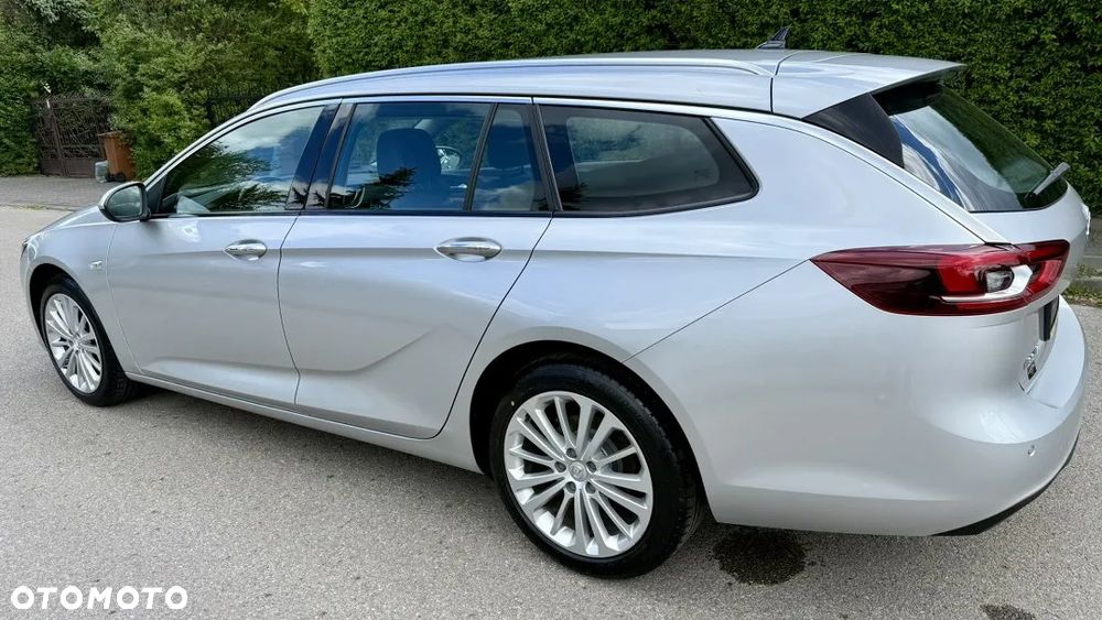 Opel Insignia 1.5 T Exclusive S&S - 8