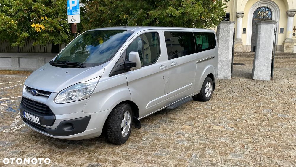 Ford Tourneo Custom - 3