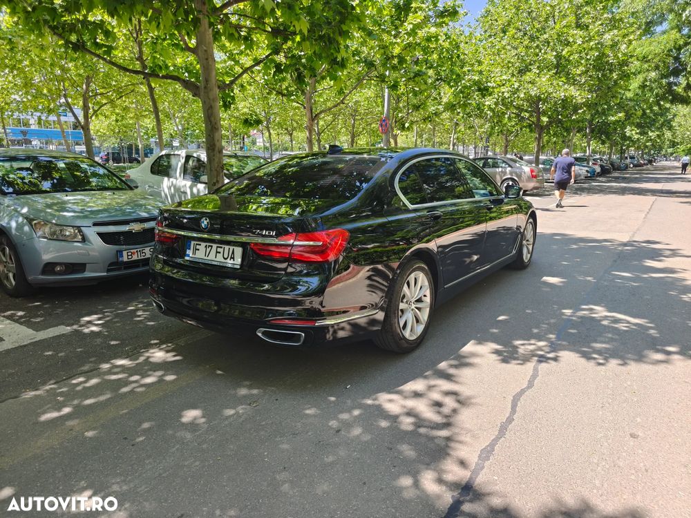 BMW Seria 7 740Li - 5