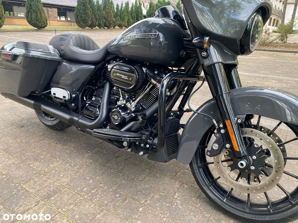 Harley-Davidson Touring Street Glide - 13