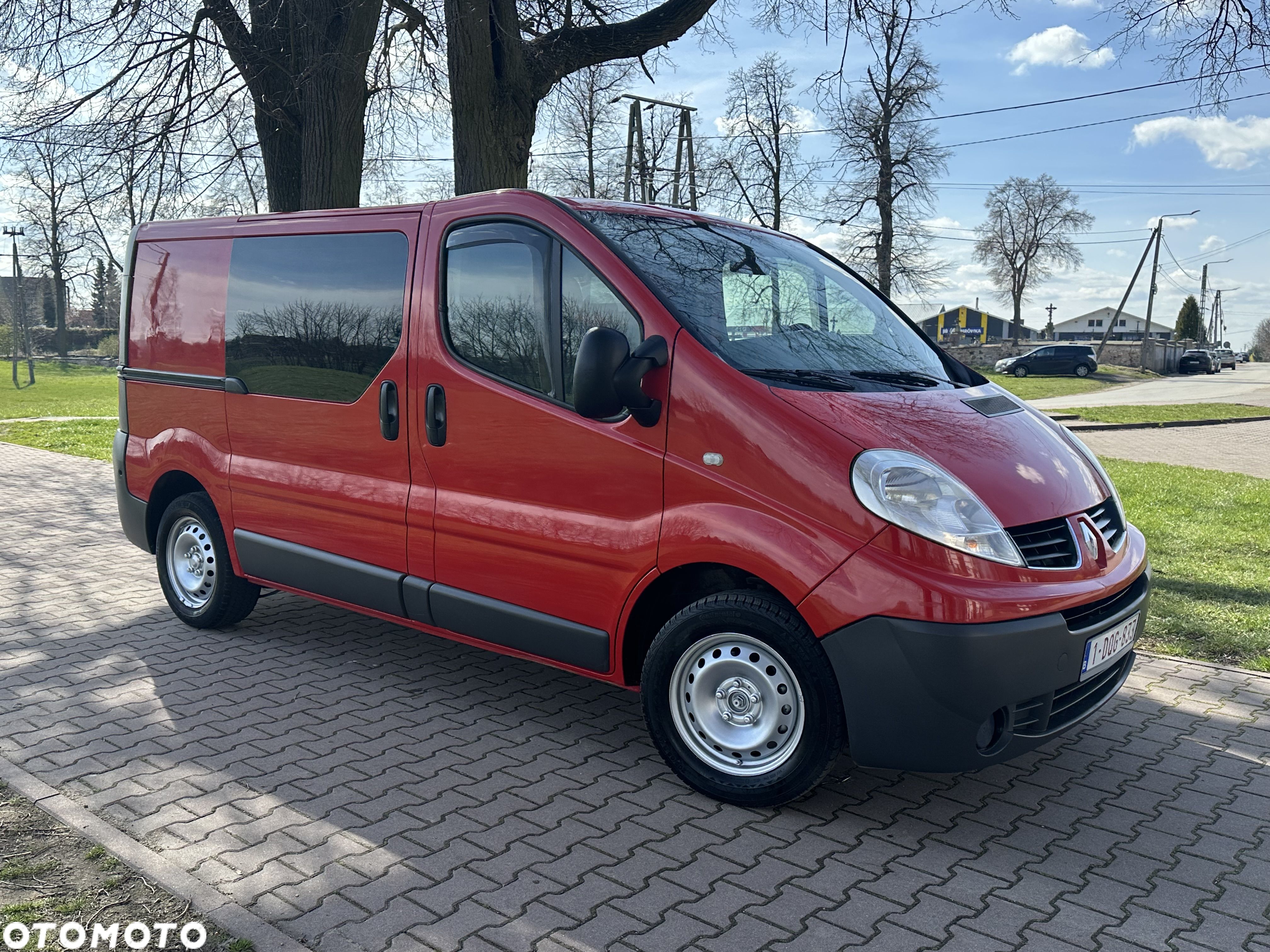 Renault Trafic - 1